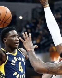  三球24+12黄蜂终结骑士连胜  