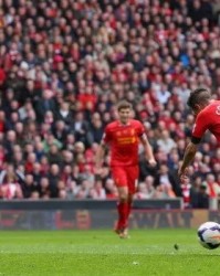  利物浦vs曼城焦点战延期进行  