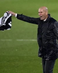  圣保利客场全身而退，稳健防守守住积分优势