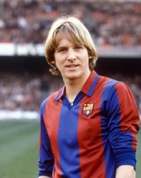  波尔多功勋教练下课引发动荡  