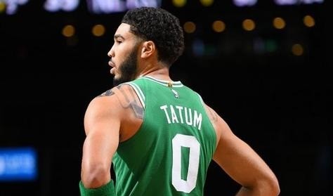  塔图姆绝平三分引争议，凯尔特人憾负老鹰  