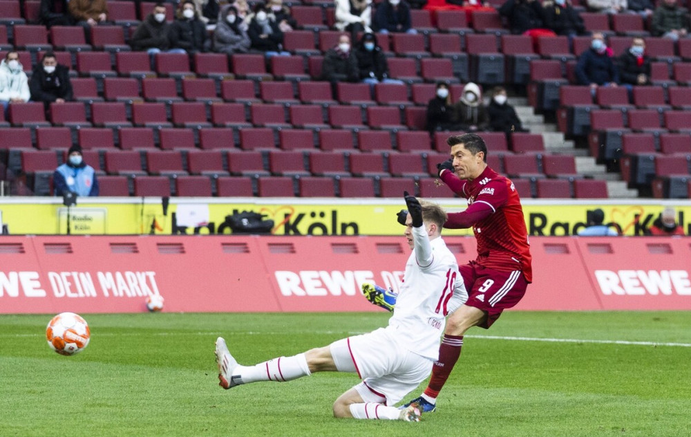  拜仁青训小将爆发，替补登场十分钟上演帽子戏法  