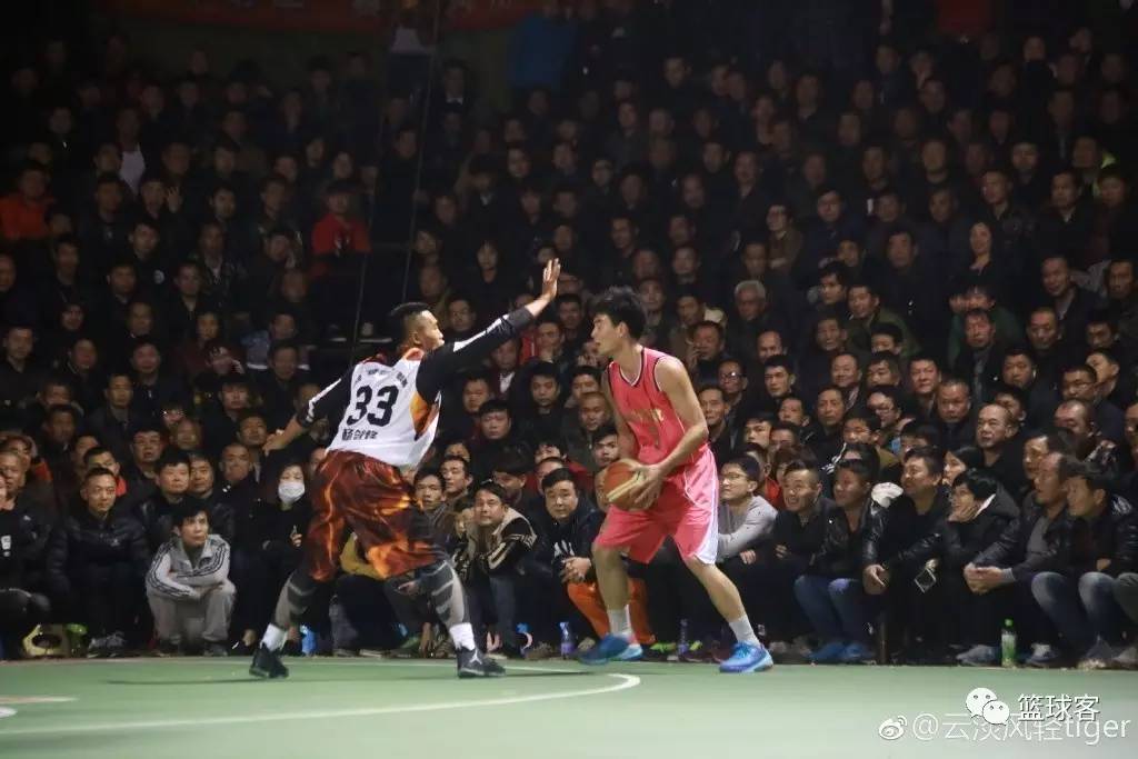  法兰克福主场遭遇黑色三分钟痛失好局落败